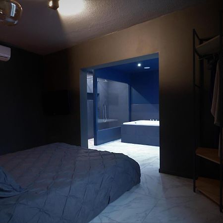 La Suite - Loft Spa Tavernes Экстерьер фото